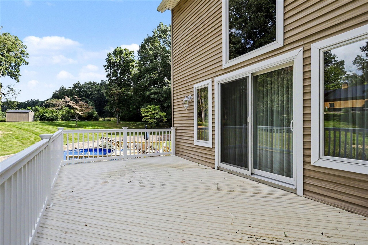 58411 E Clear Lake Road Property Photo 35