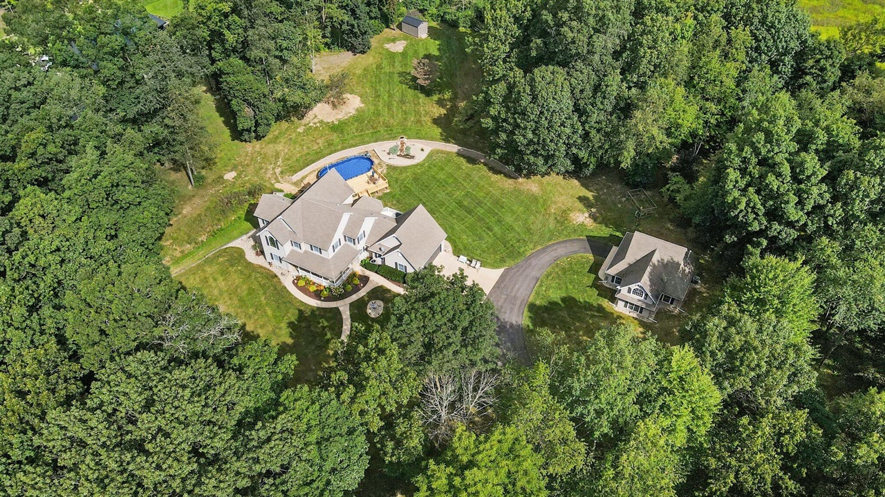 58411 E Clear Lake Road Property Photo 36