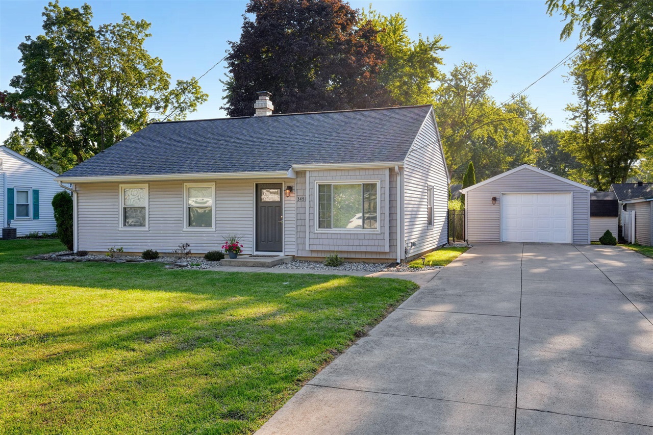 3451 Cambridge Avenue Property Photo 1
