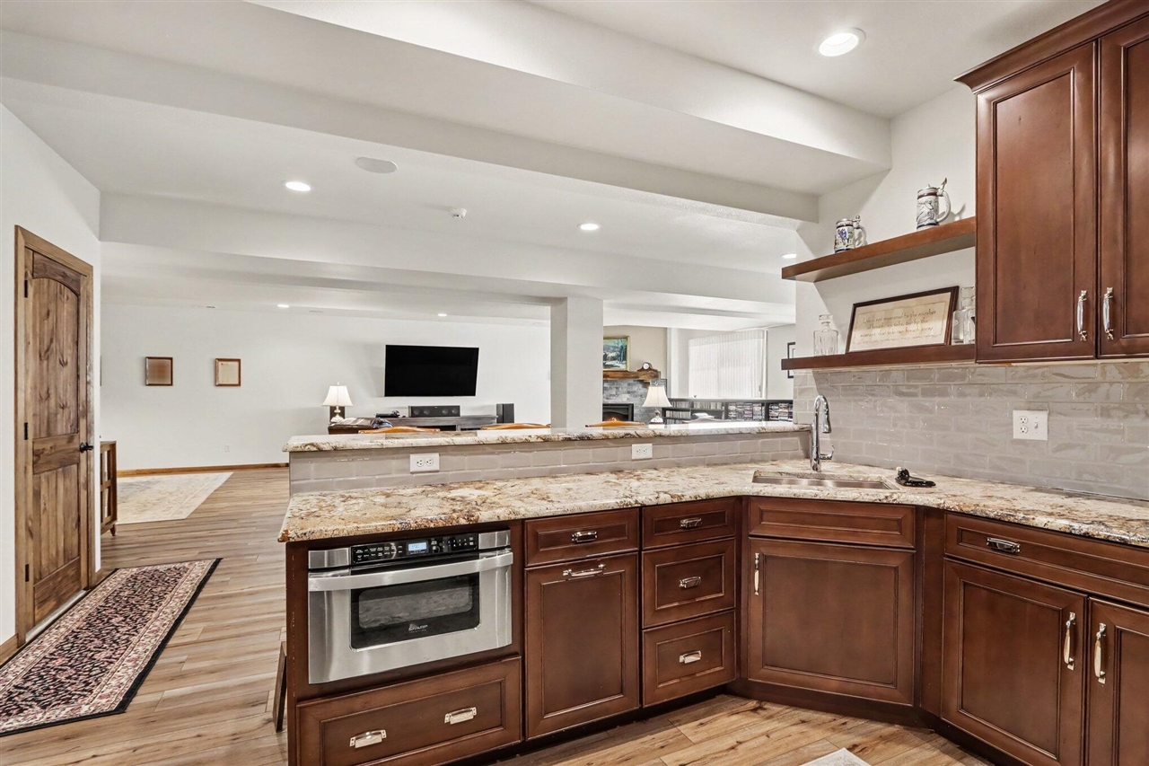 2421 Hickory Ridge Property Photo 37