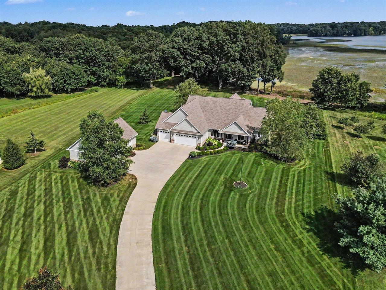 2421 Hickory Ridge Property Photo 47