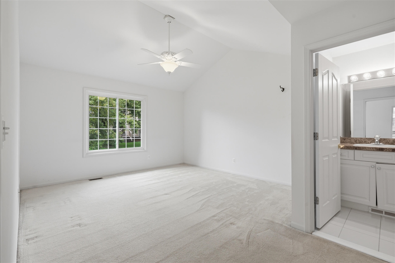 52689 Wildwood Drive Property Photo 15