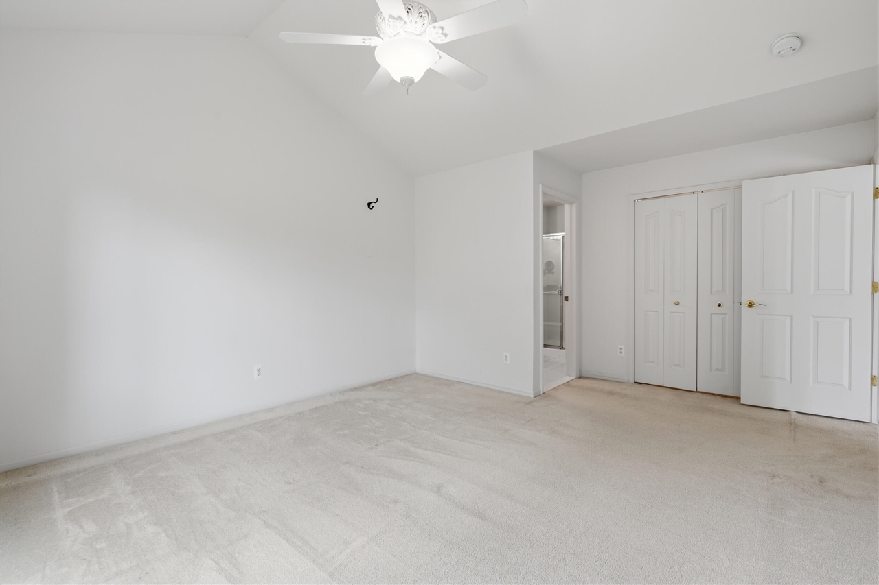52689 Wildwood Drive Property Photo 17