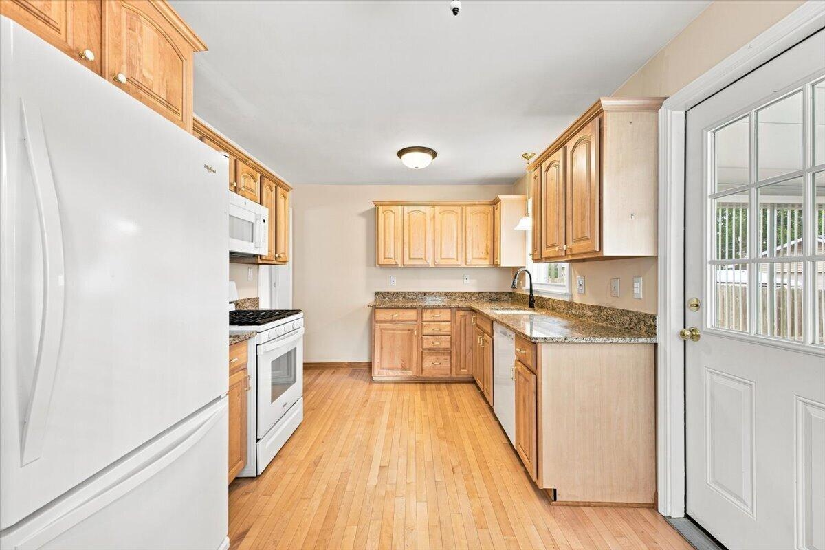 815 S Marias Avenue Property Photo 10