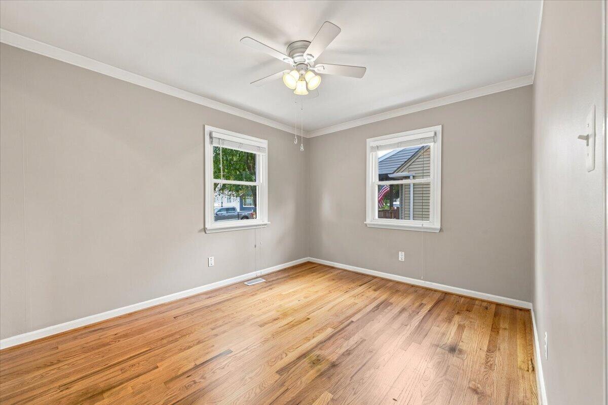 815 S Marias Avenue Property Photo 15