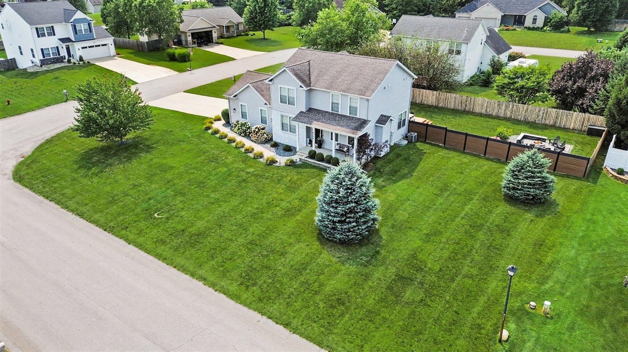 4734 Pleasant Meadow Circle Property Photo 4