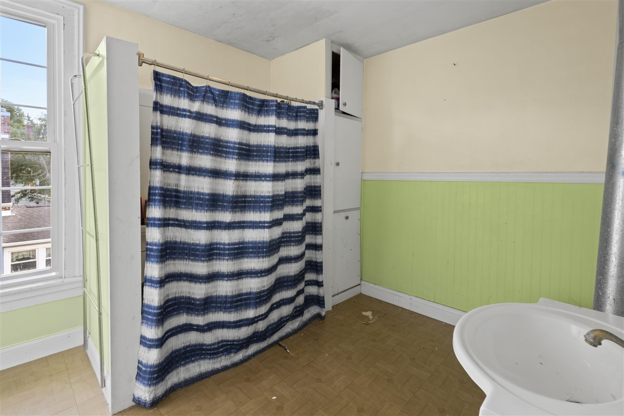 216 N Chicago Street Property Photo 20