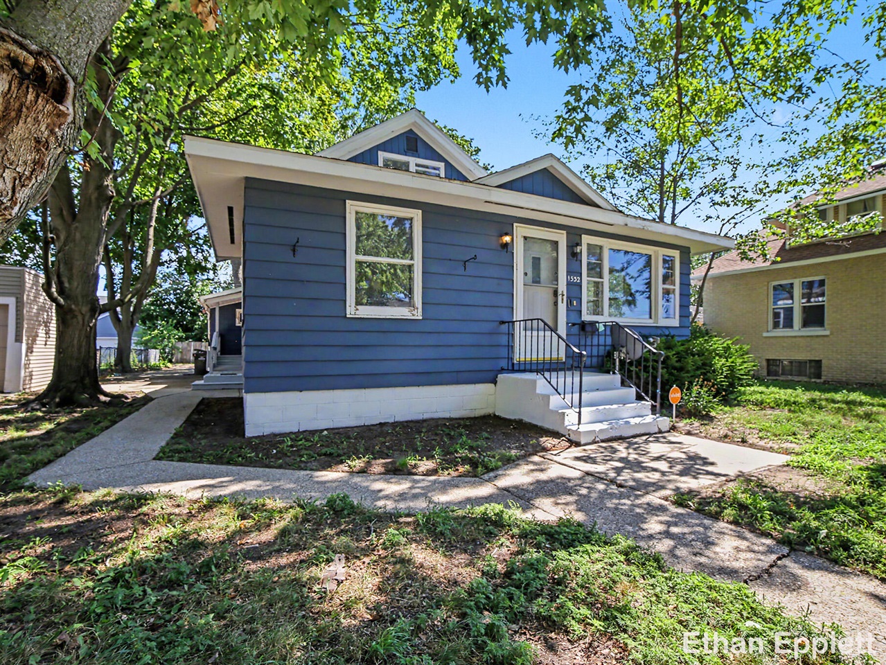 1532 Leahy Street Property Photo 3