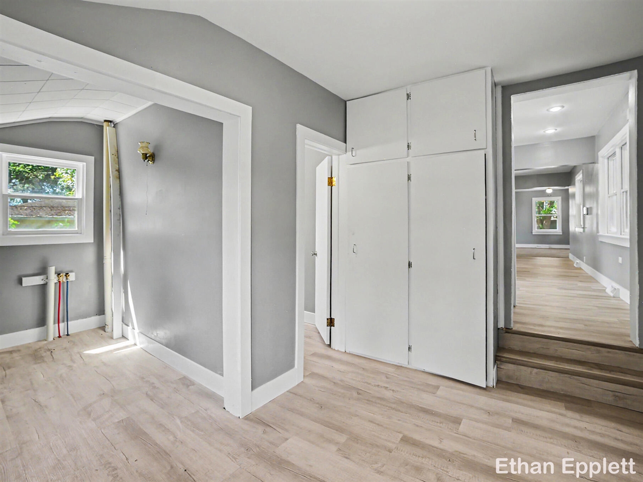 1532 Leahy Street Property Photo 9