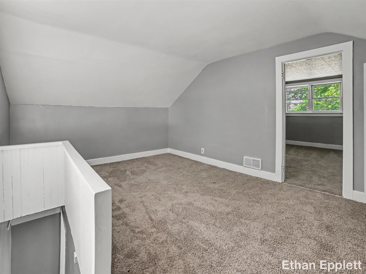 1532 Leahy Street Property Photo 11