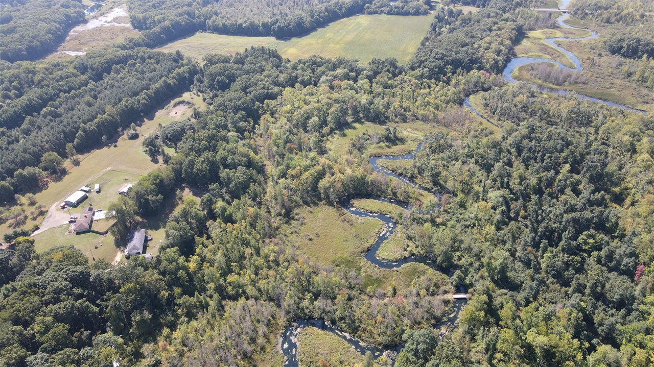 52524 Johnson Road Property Photo 8