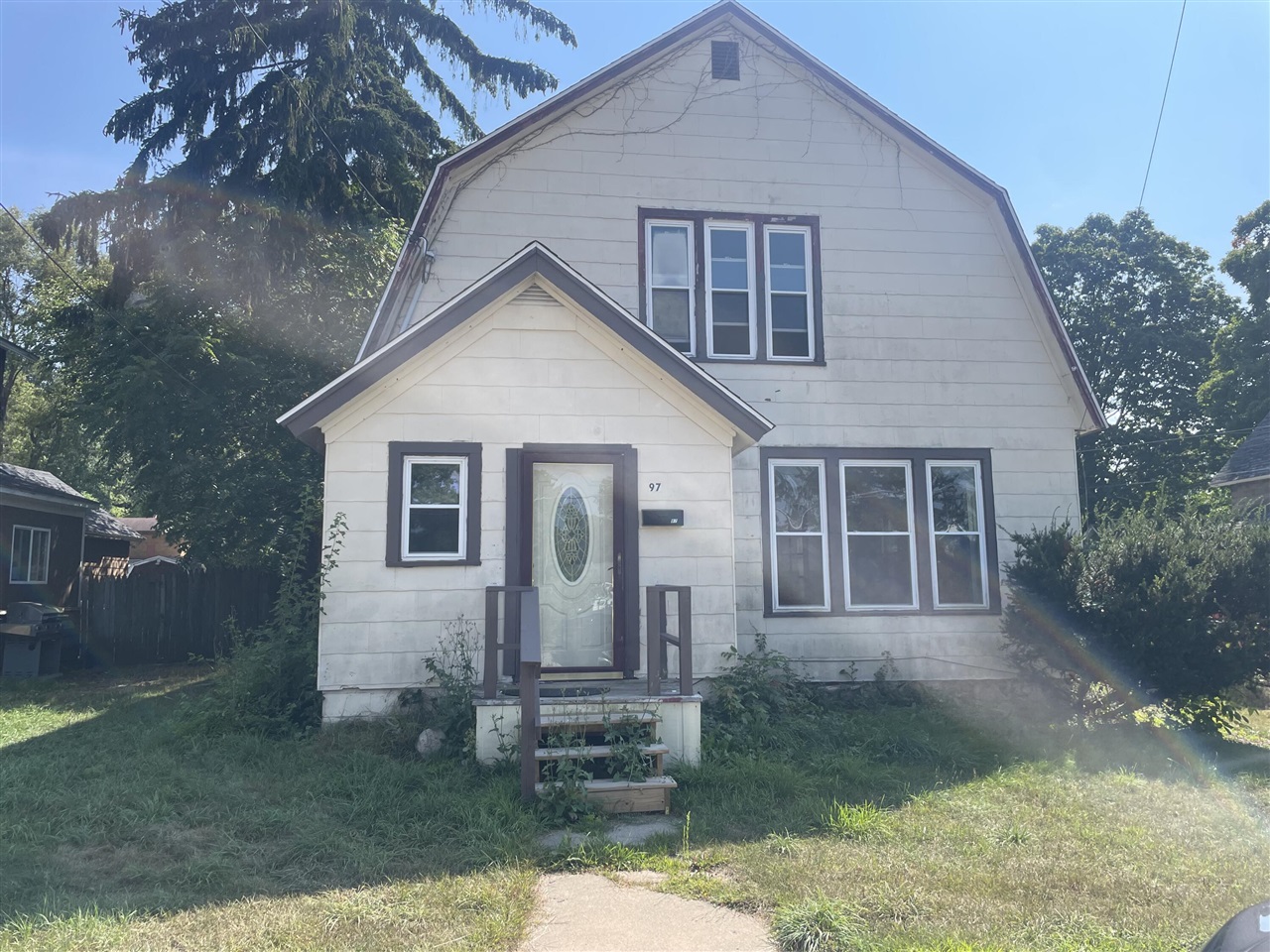 97 White Street Property Photo 1