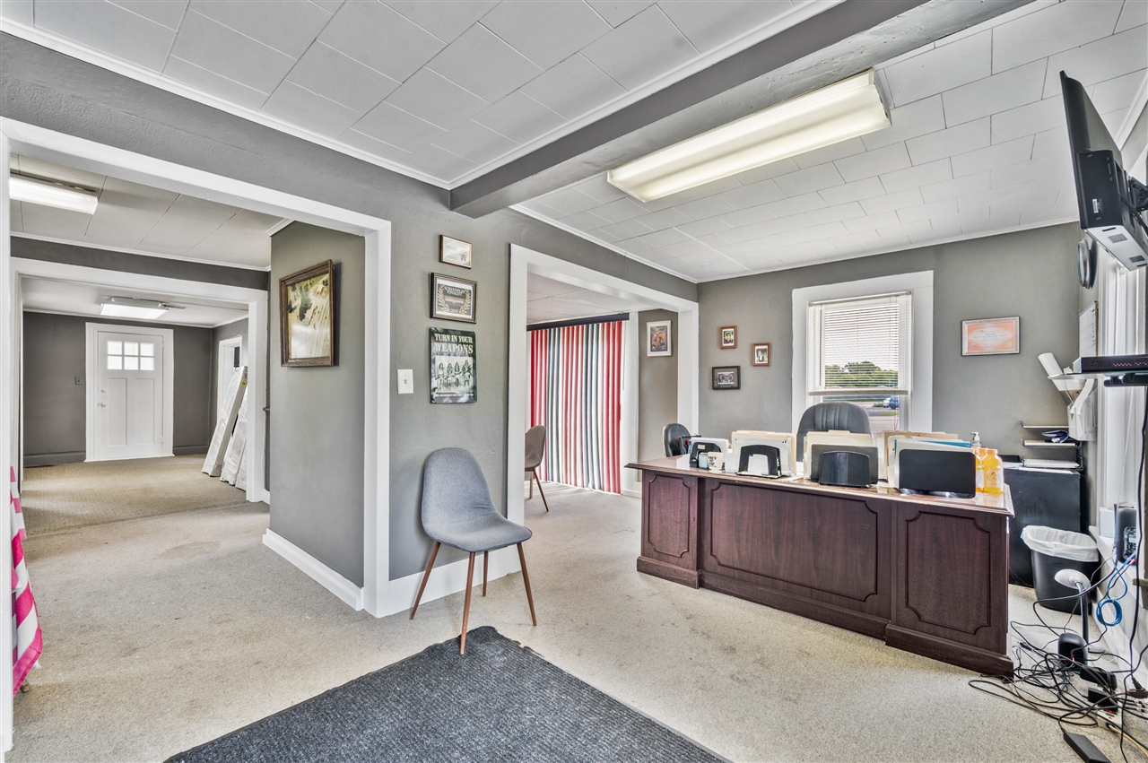 1103 N State Street Property Photo 6