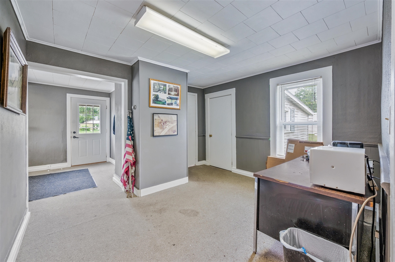 1103 N State Street Property Photo 9