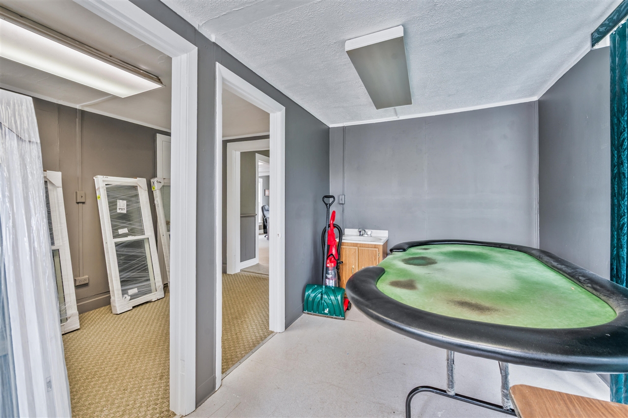 1103 N State Street Property Photo 11