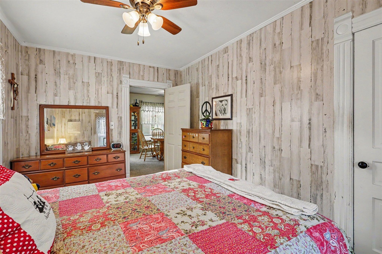 812 6th Avenue Property Photo 16