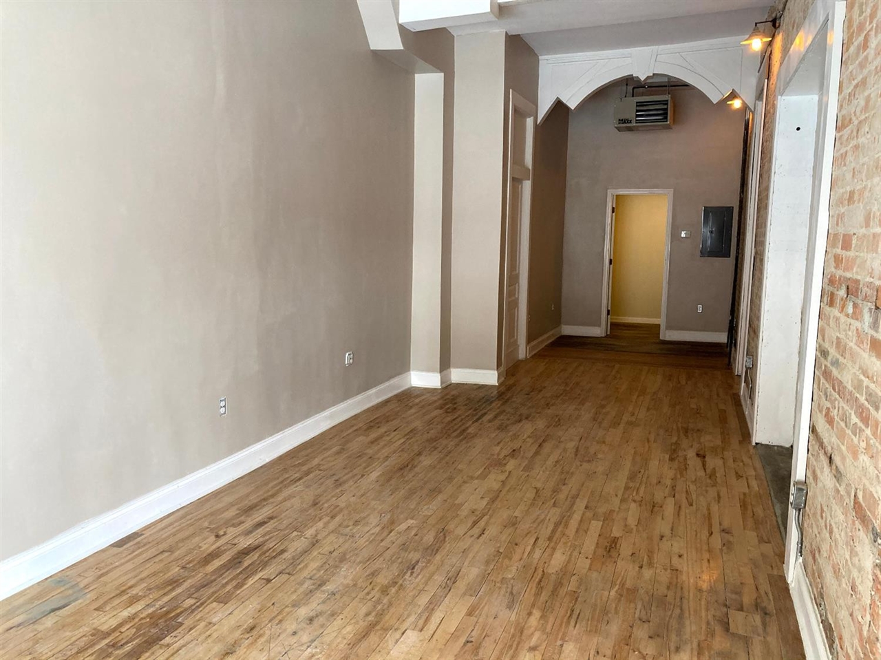 52 N Huron Street Property Photo 5