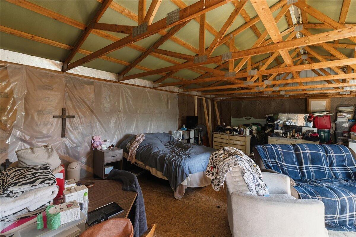 3385 W 108th Street Property Photo 7