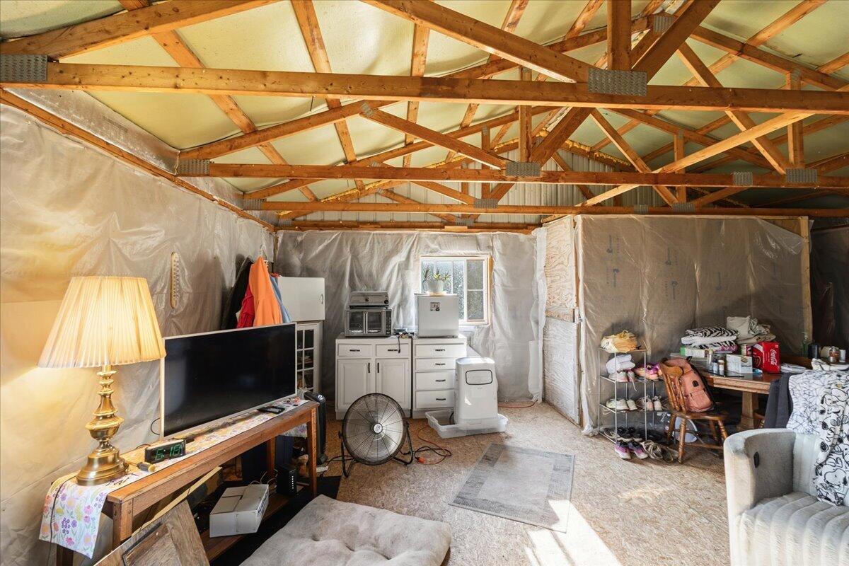 3385 W 108th Street Property Photo 10