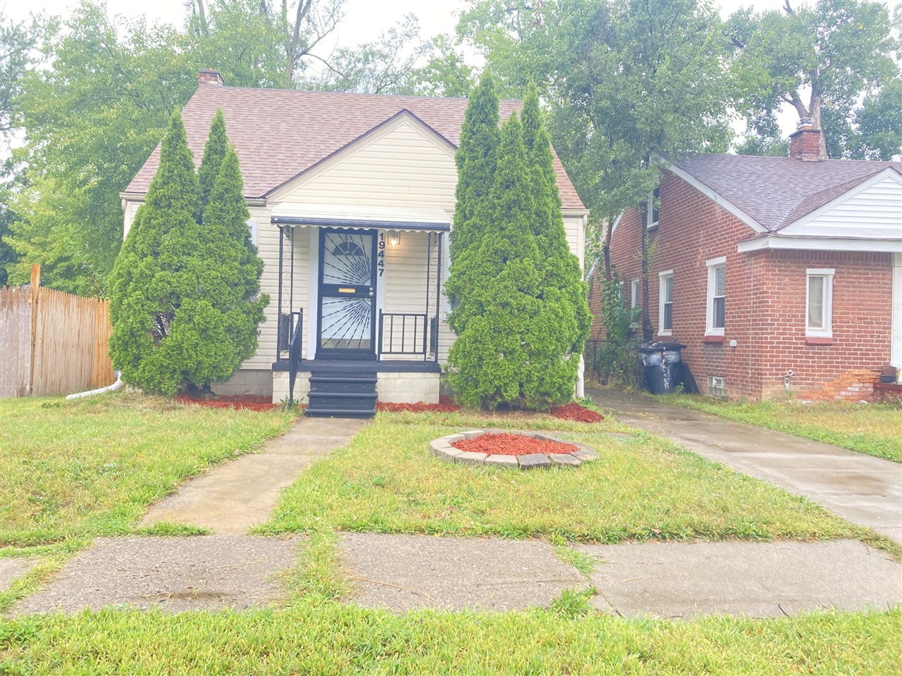 19447 Rutherford Street Property Photo 1