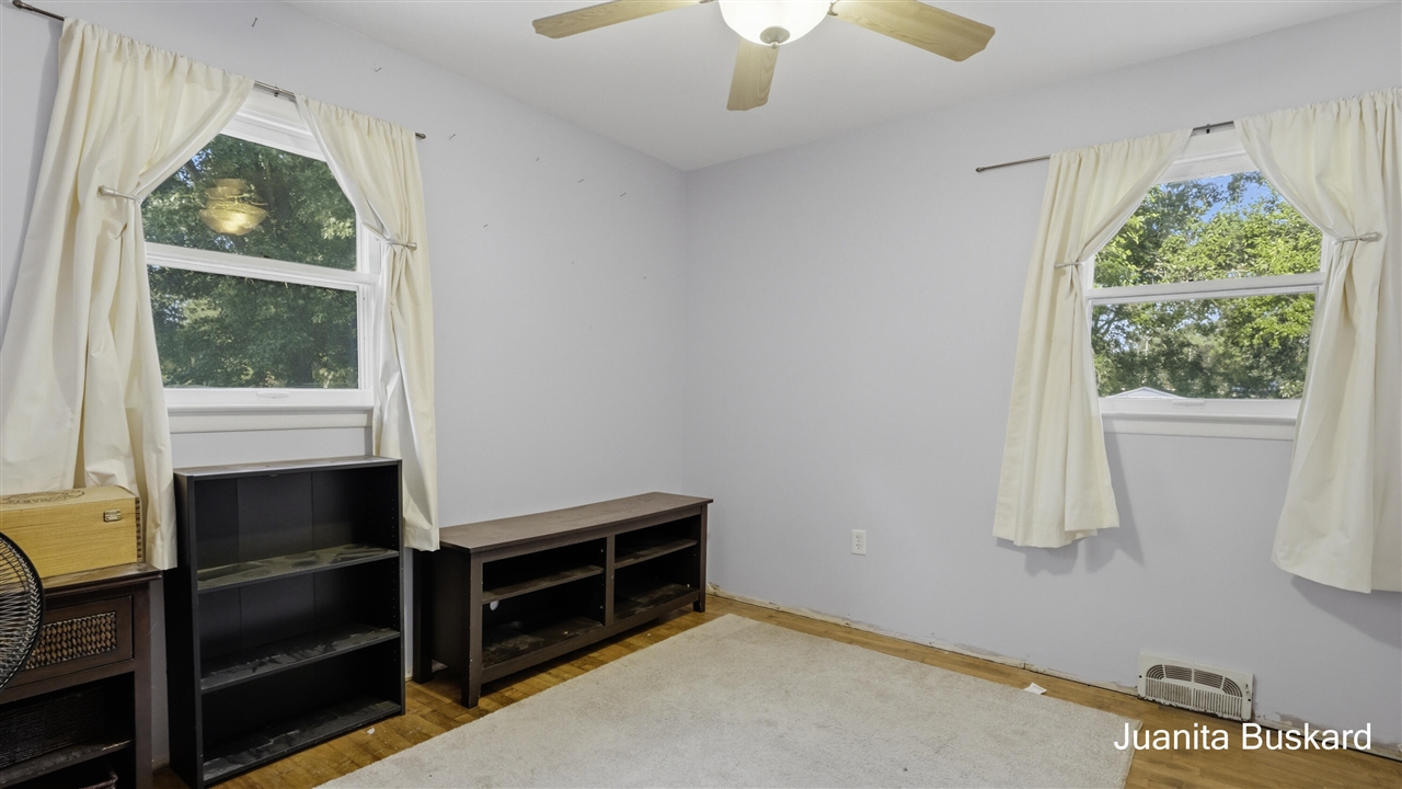 3449 Taft Avenue Property Photo 15