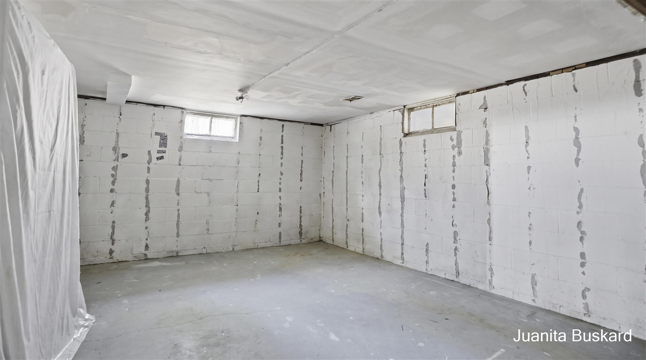 3449 Taft Avenue Property Photo 18