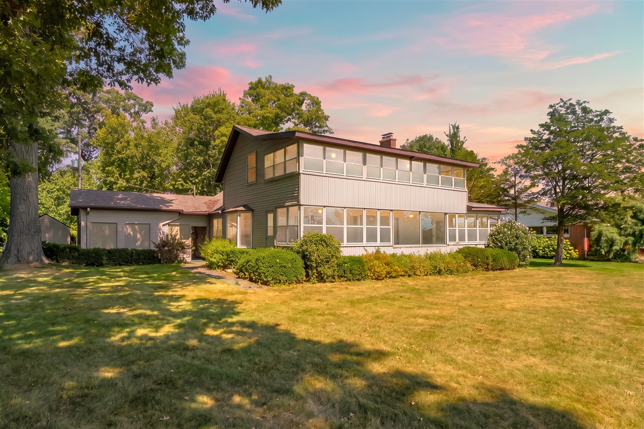 130 Waupakisco Beach Property Photo 1