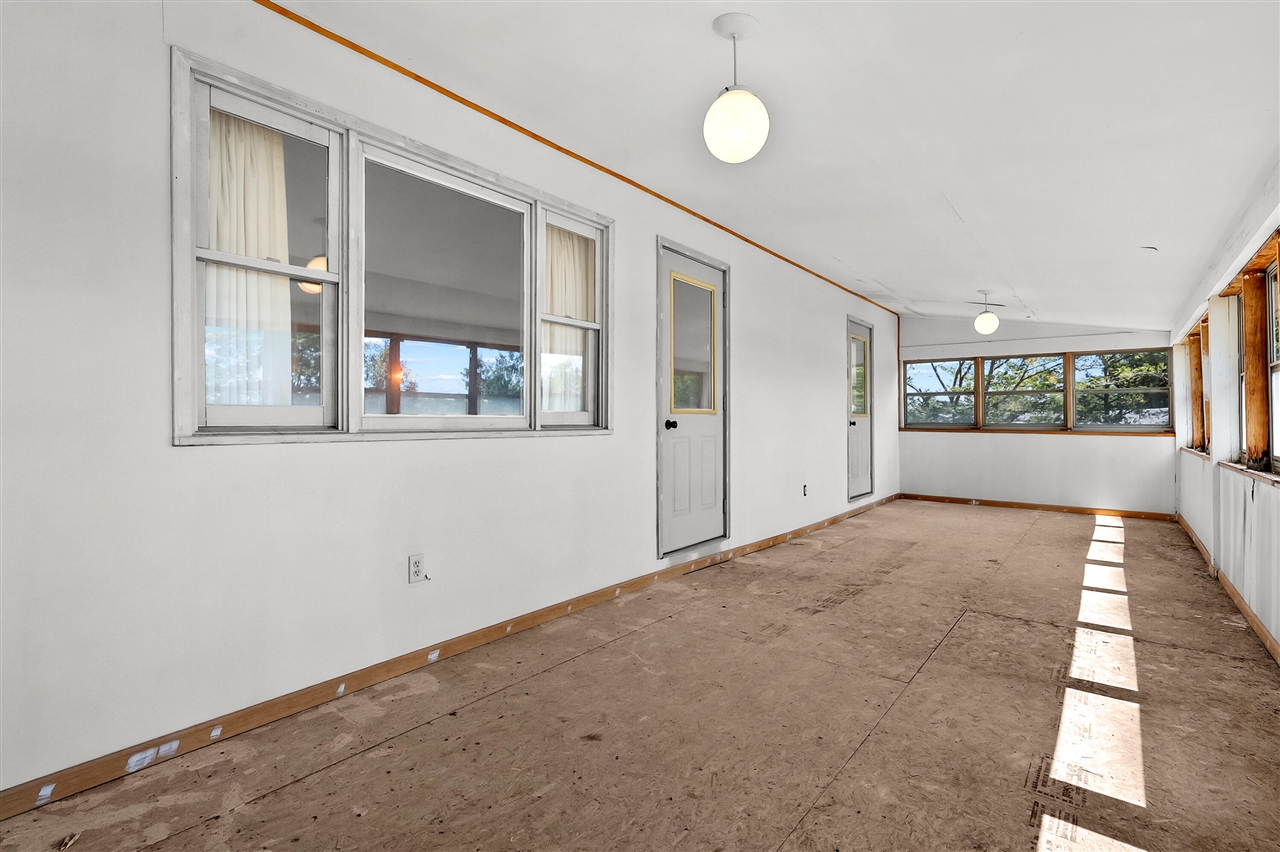 130 Waupakisco Beach Property Photo 28