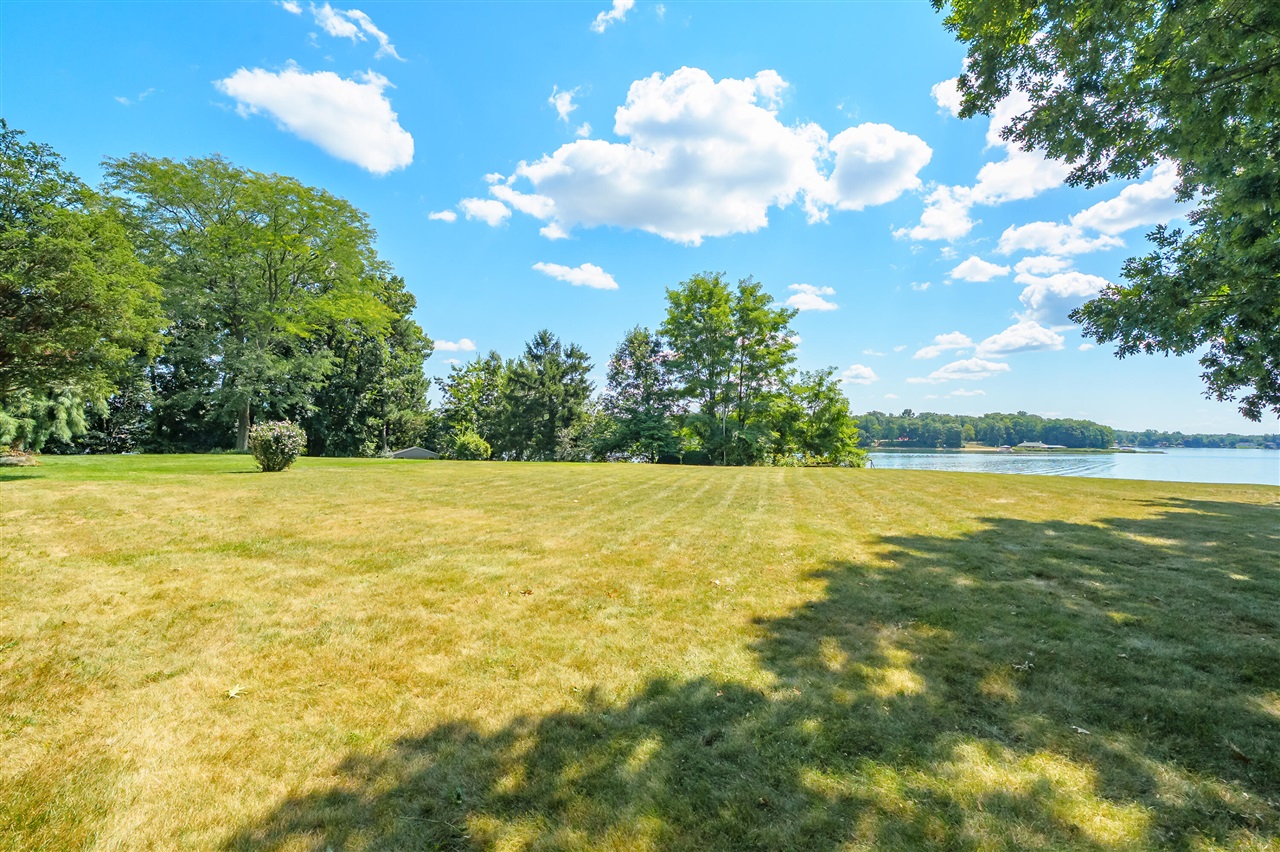 130 Waupakisco Beach Property Photo 37