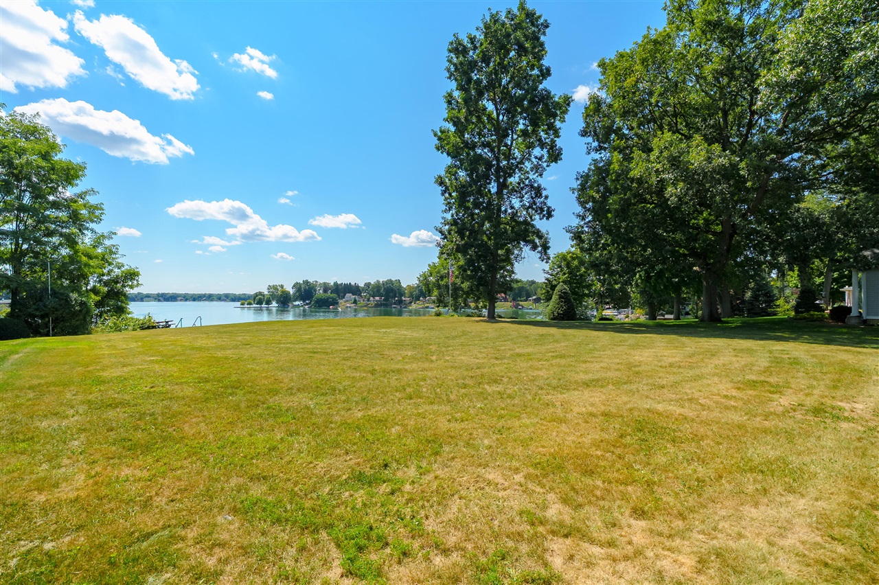 130 Waupakisco Beach Property Photo 44