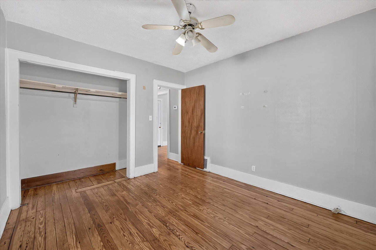 303 E Prospect Street Property Photo 18