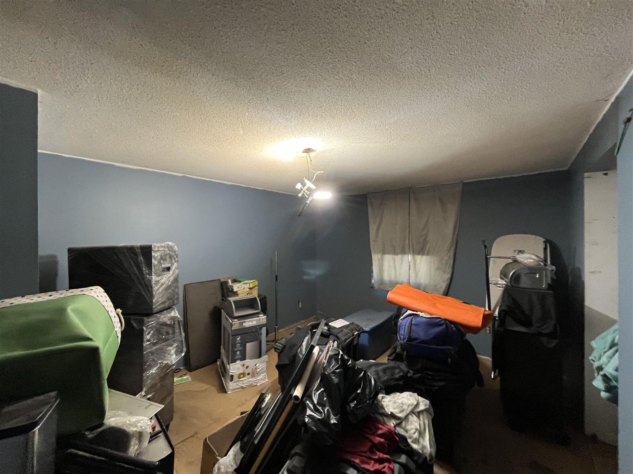 1055 Maynard Drive Property Photo 4