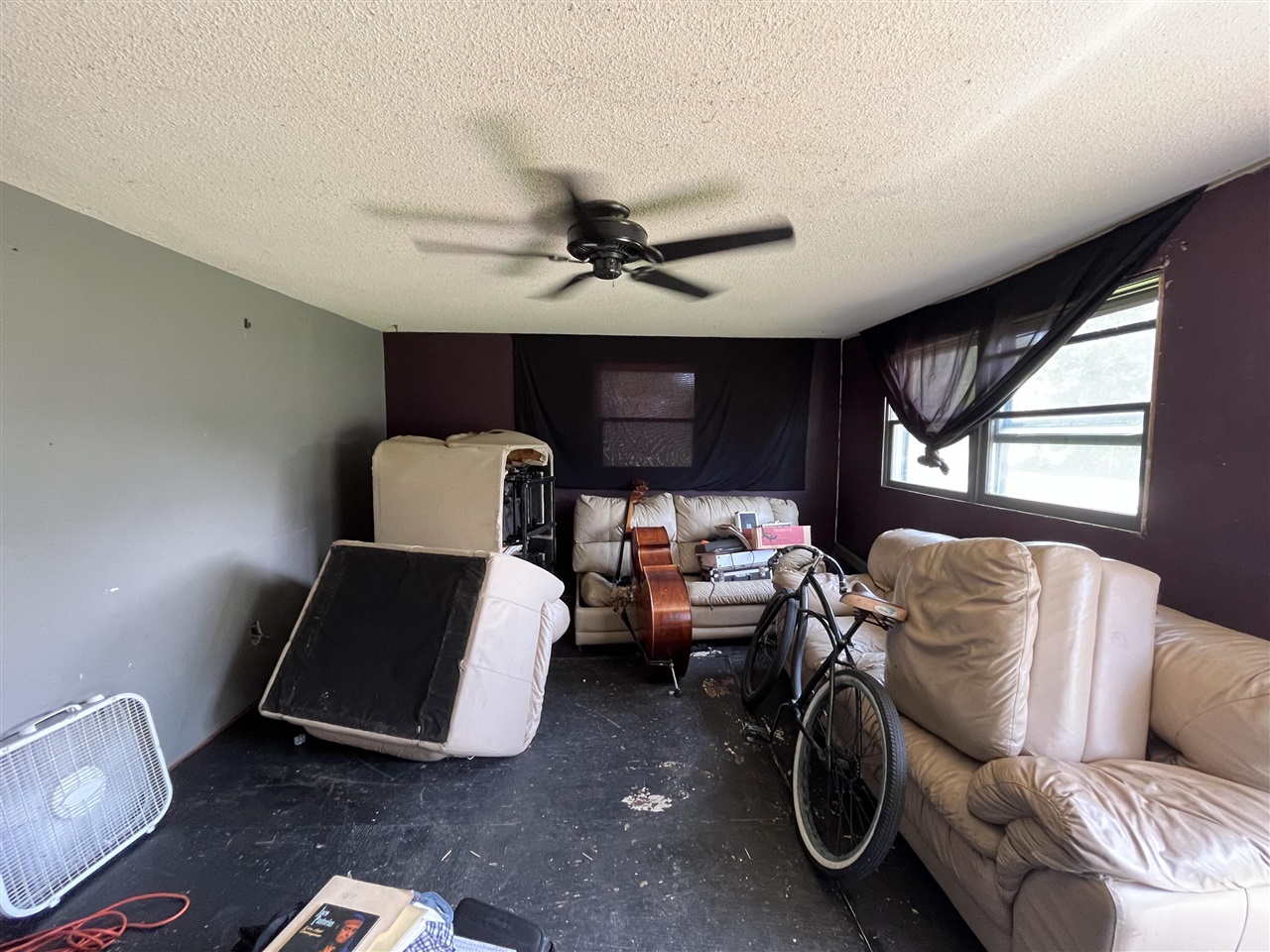 1055 Maynard Drive Property Photo 6