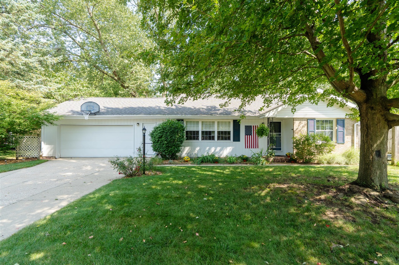 6905 Shoreham Street Property Photo 1