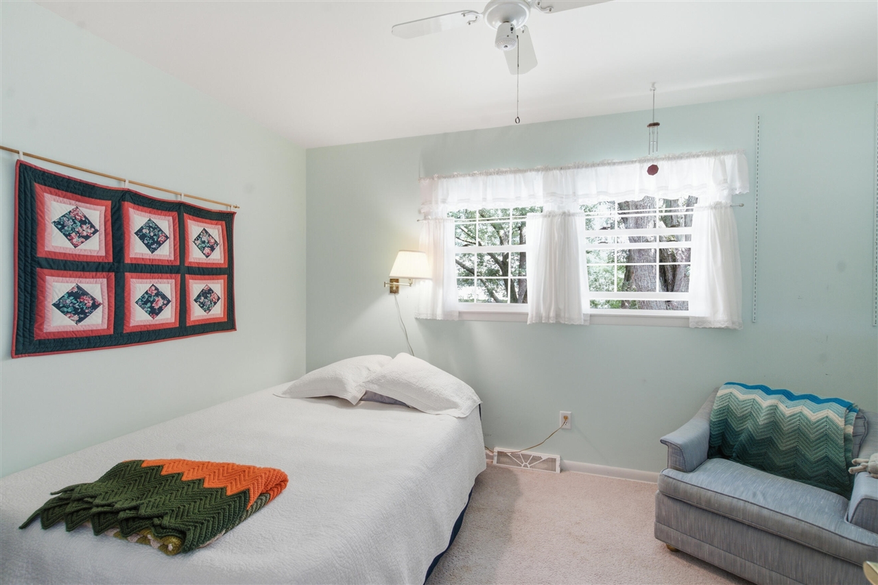 6905 Shoreham Street Property Photo 16