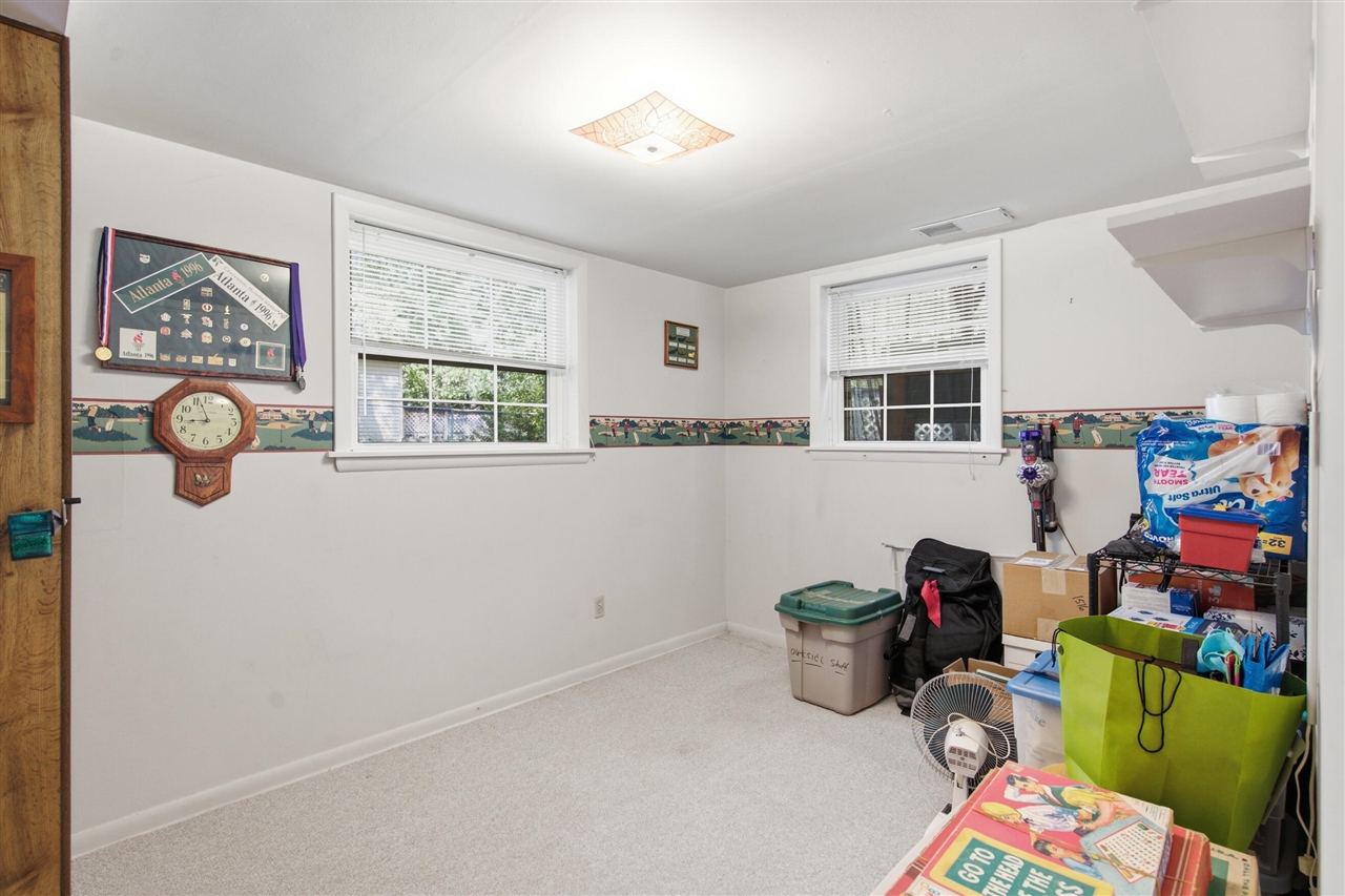 6905 Shoreham Street Property Photo 20