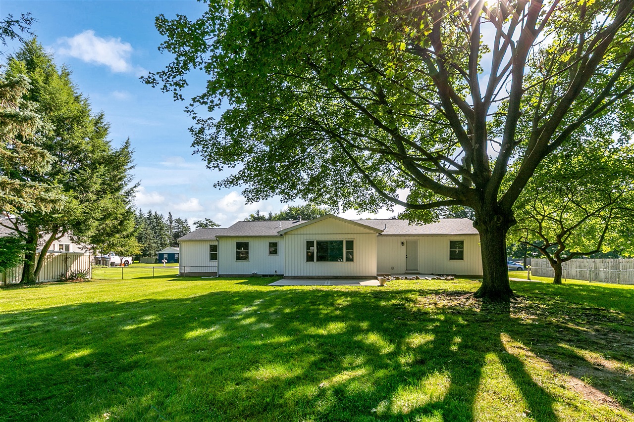 1411 E Rishel Road Property Photo 4