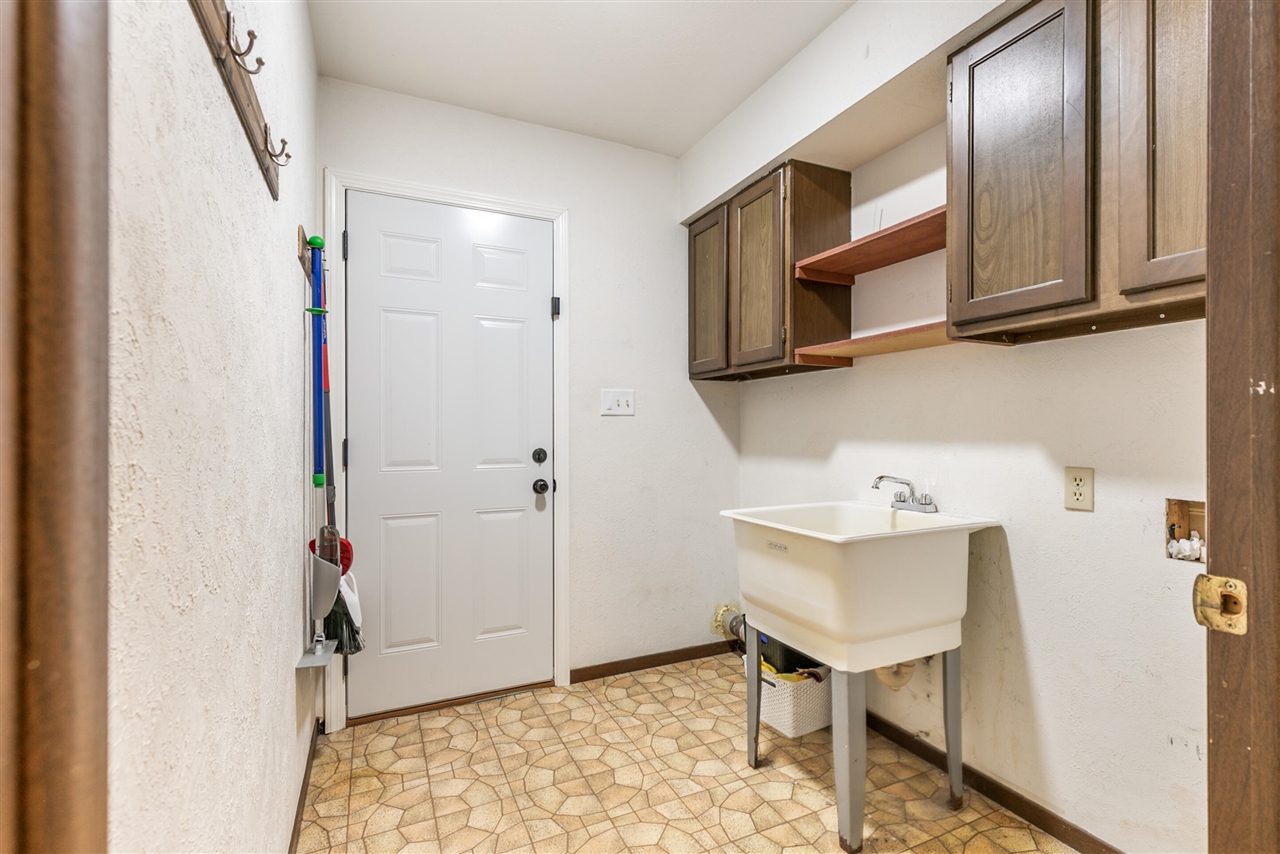 1411 E Rishel Road Property Photo 20