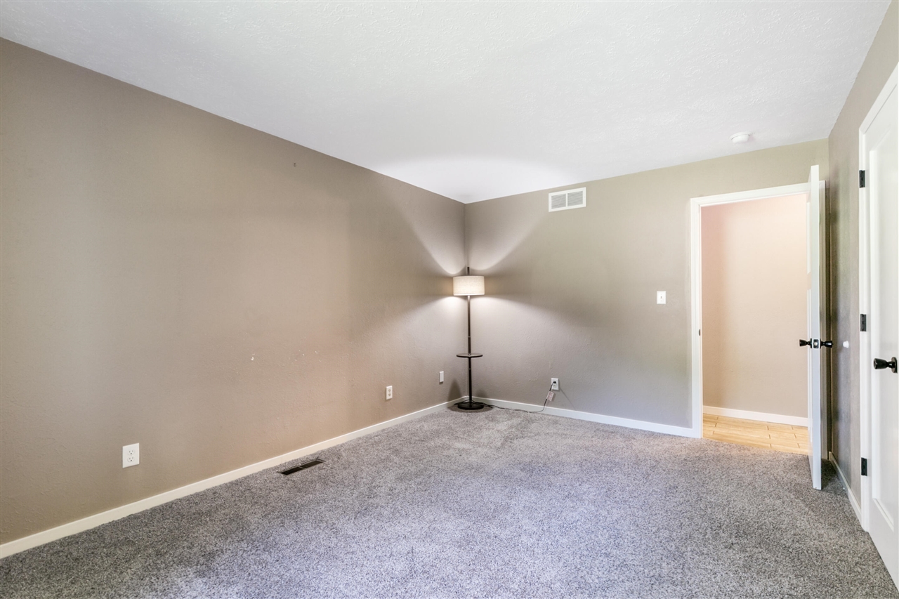 1411 E Rishel Road Property Photo 23