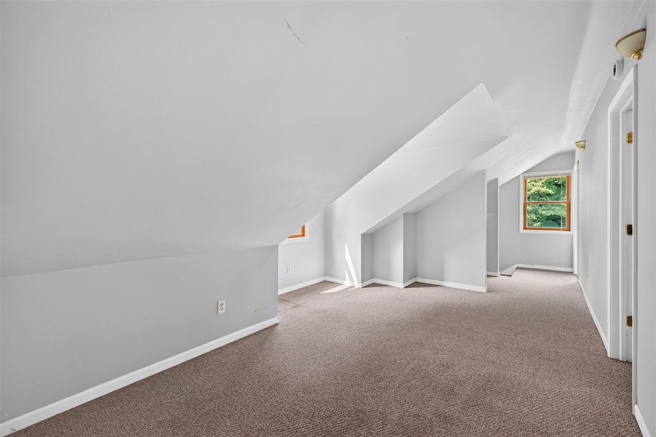 75 Elliott Street Property Photo 22