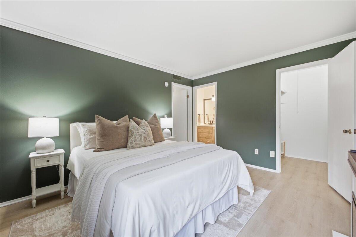 300 Briarcrest Drive Property Photo 16