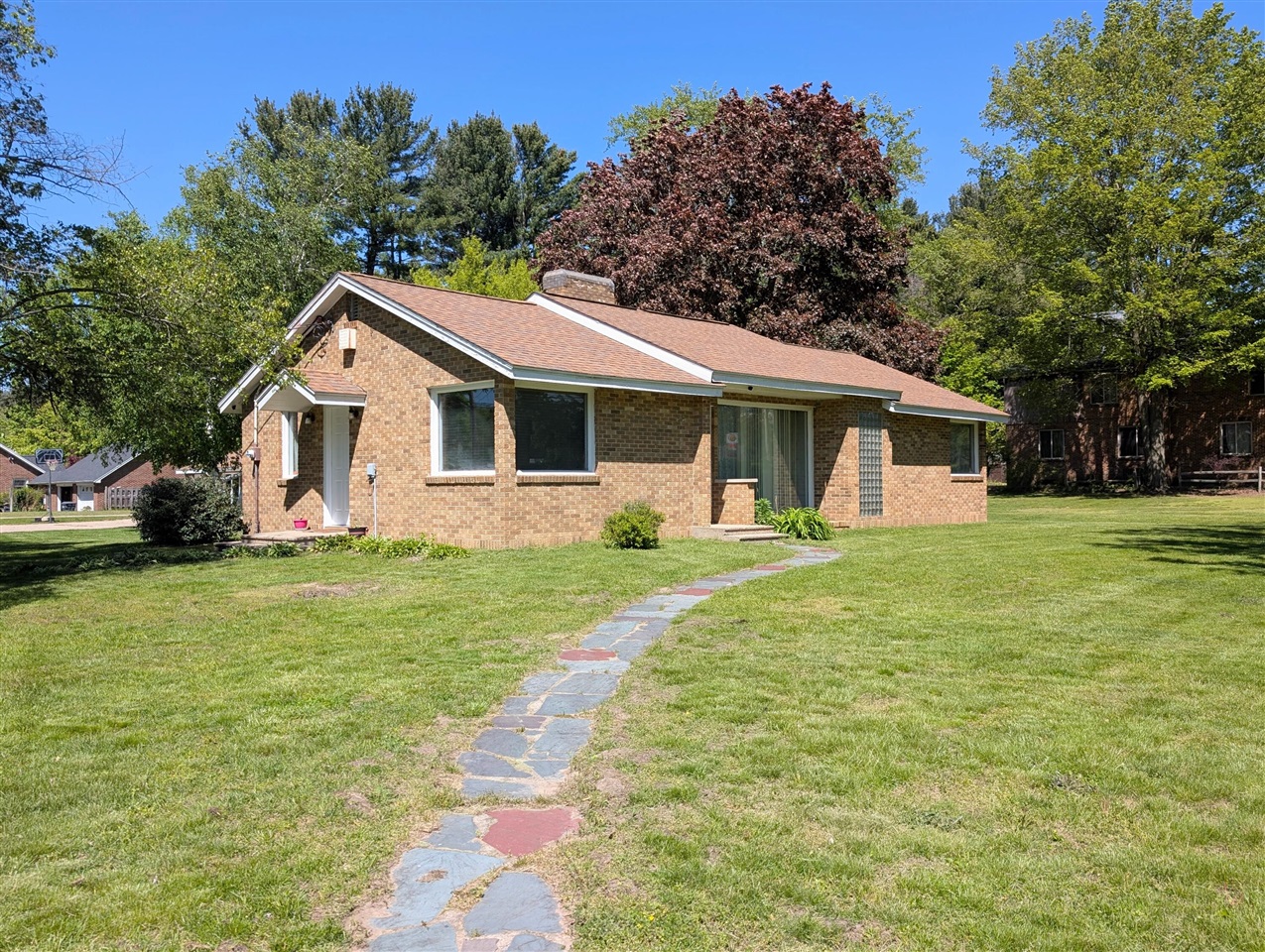 201 Randolph Street Property Photo 1