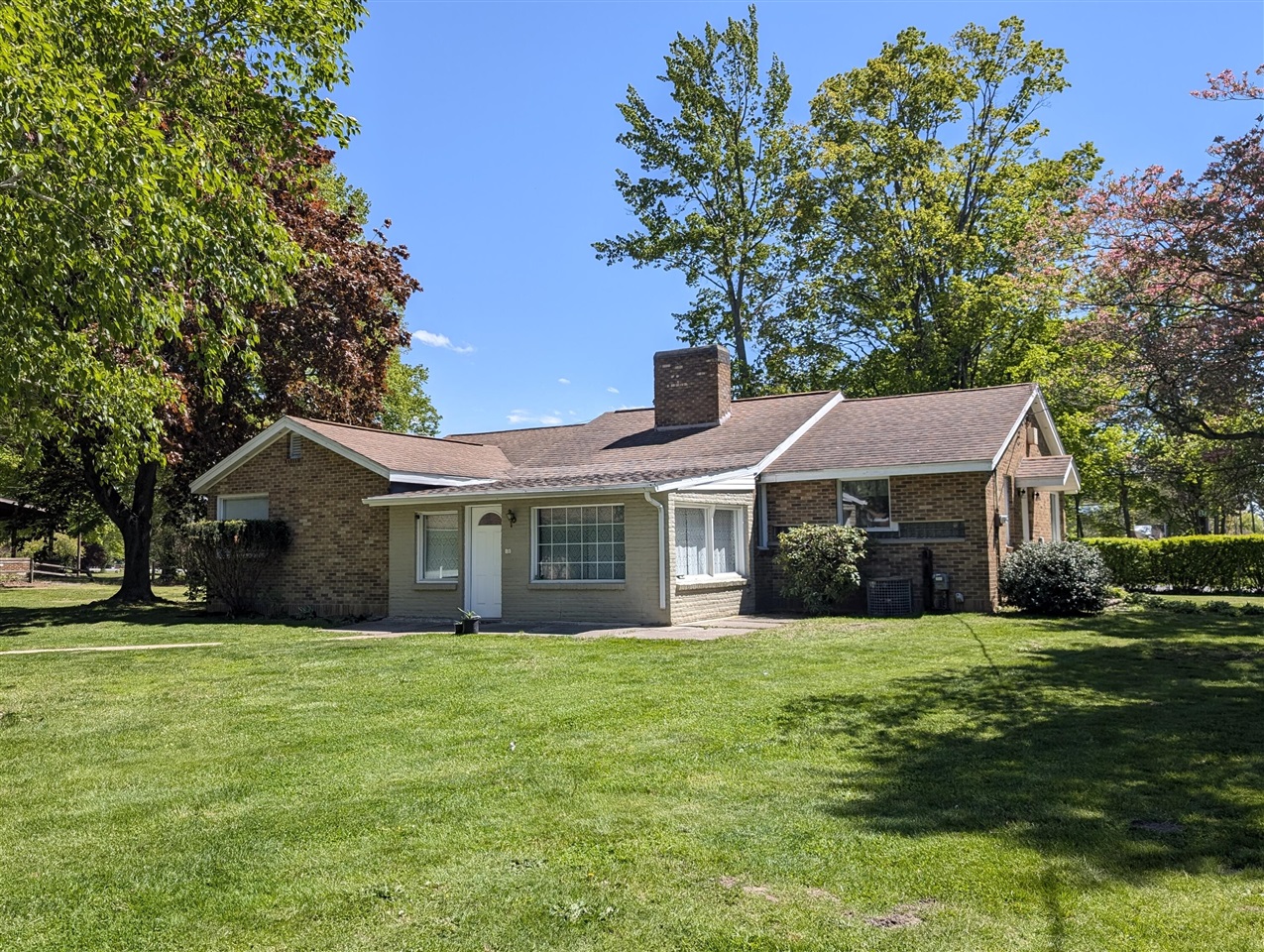 201 Randolph Street Property Photo 7