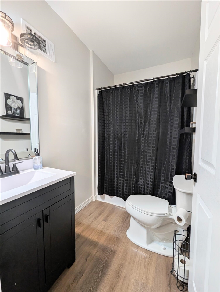 201 Randolph Street Property Photo 18