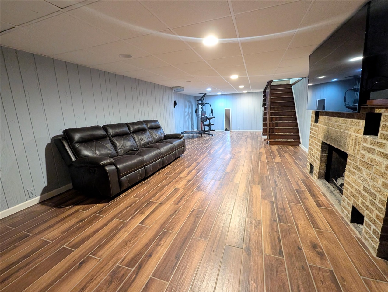 201 Randolph Street Property Photo 20