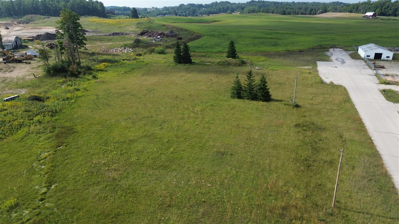 8436 M-115 Property Photo 4