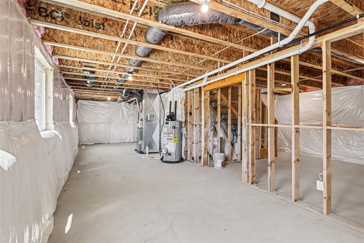 1005 Vertex Circle Property Photo 19