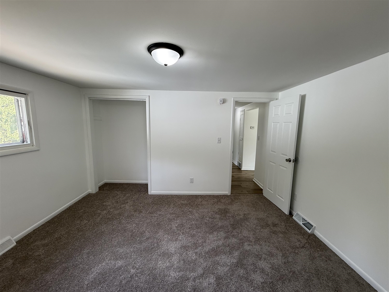 9470 Peck Road Property Photo 18