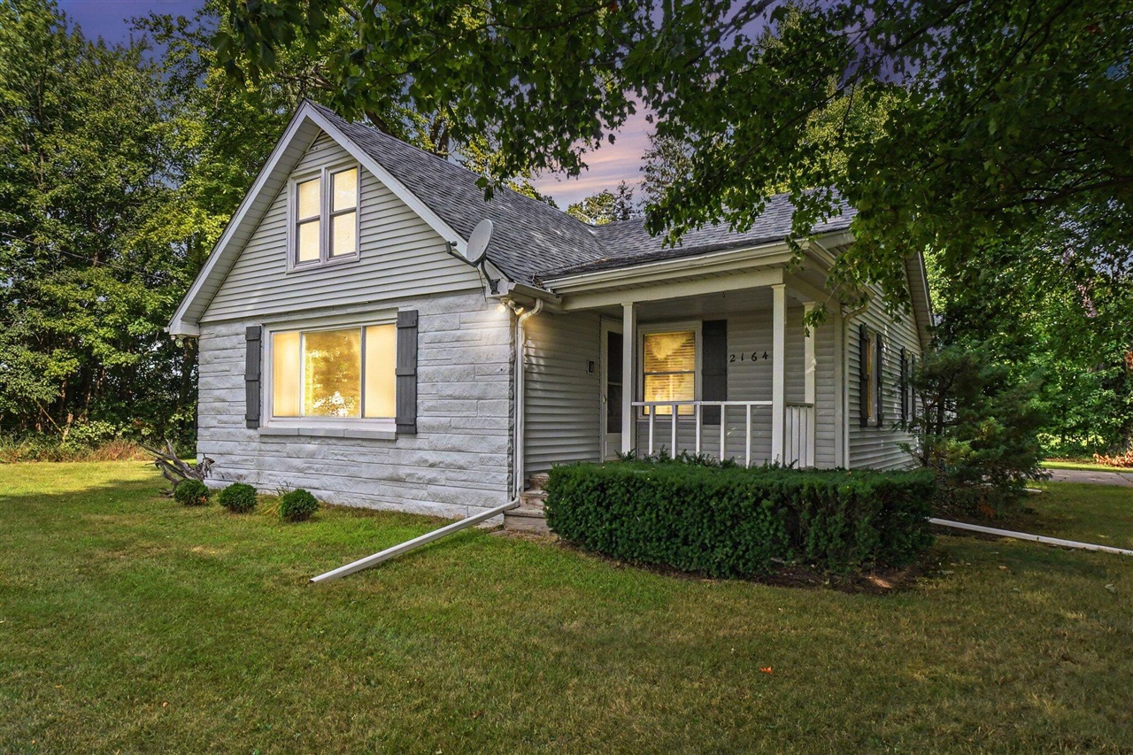 21648 E Us-12 Property Photo 1