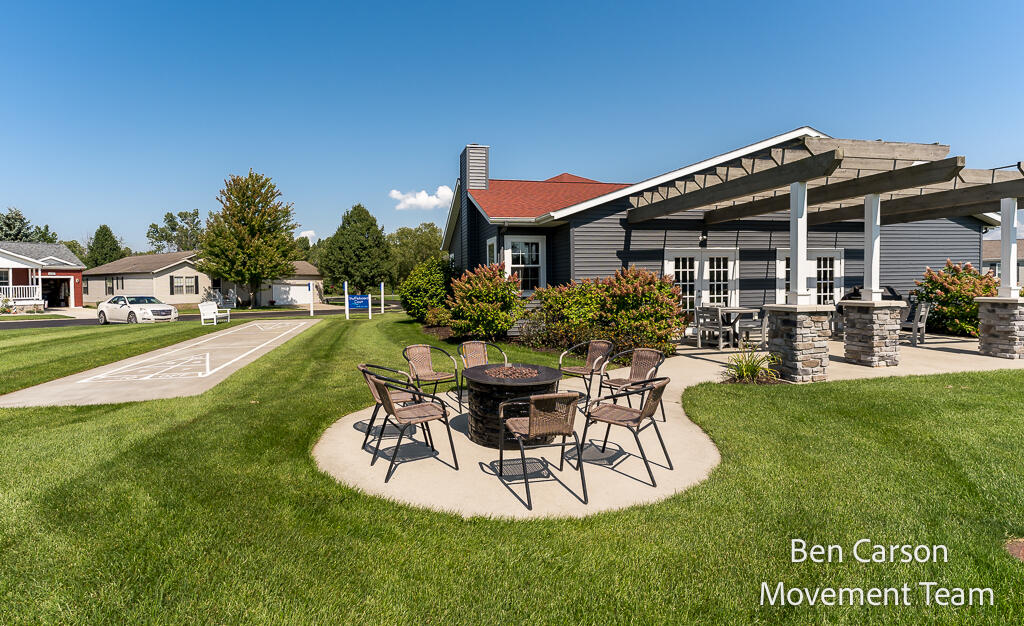 5227 Floral Wood Lane Property Photo 4